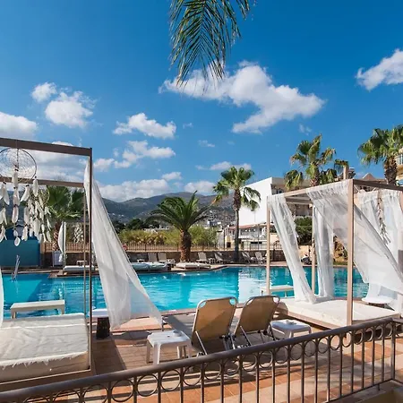 Oasis Hotell Malia