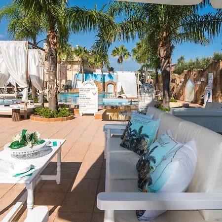Hotel Oasis Malia