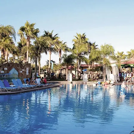 Oasis * Malia